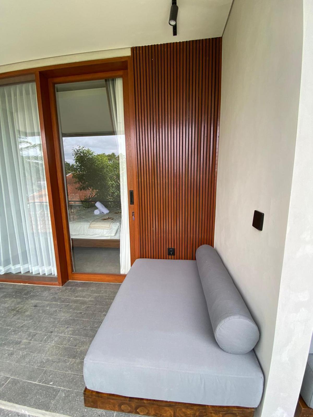 Guest house Cuan House *