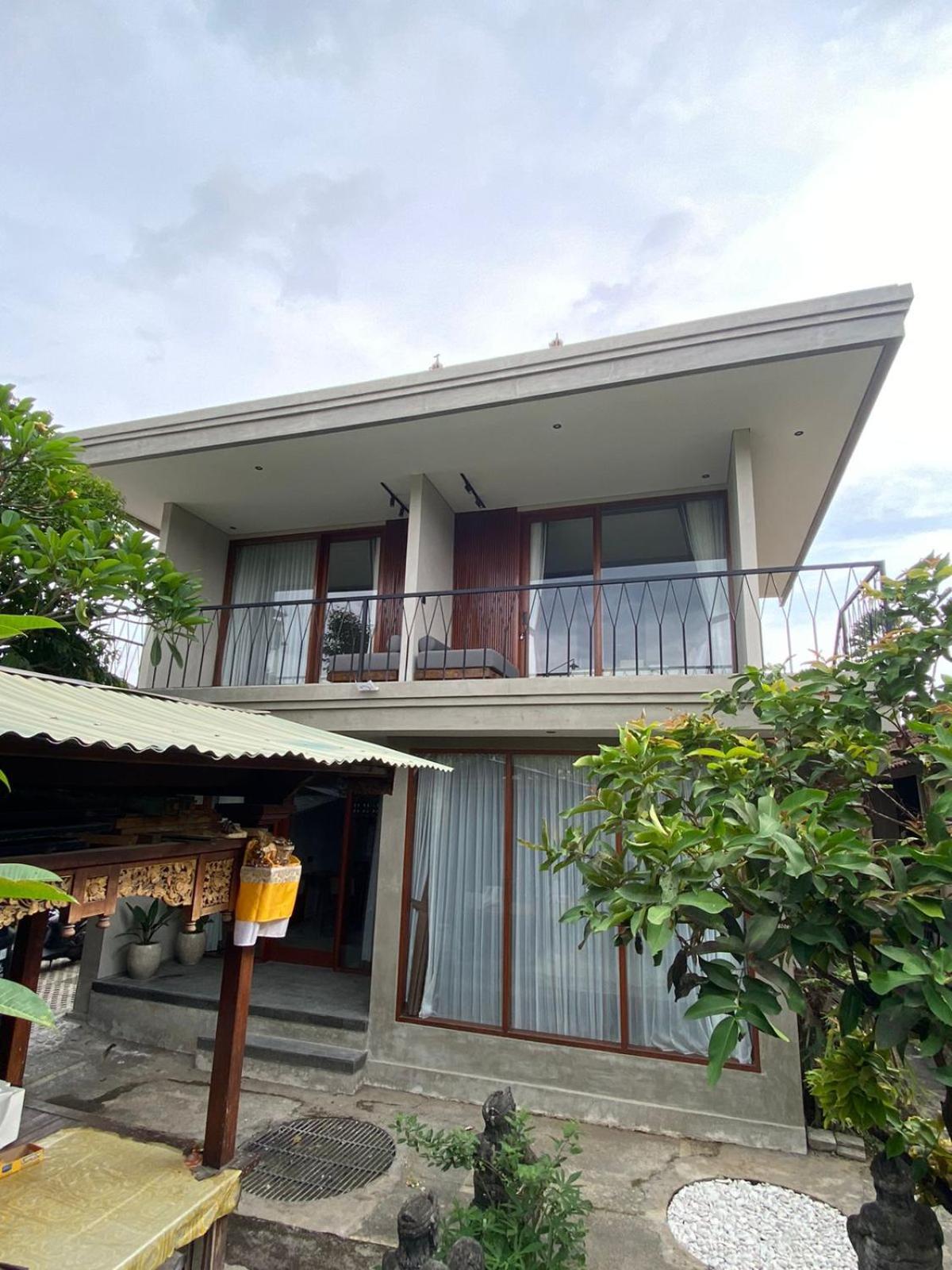 Guest house Cuan House *